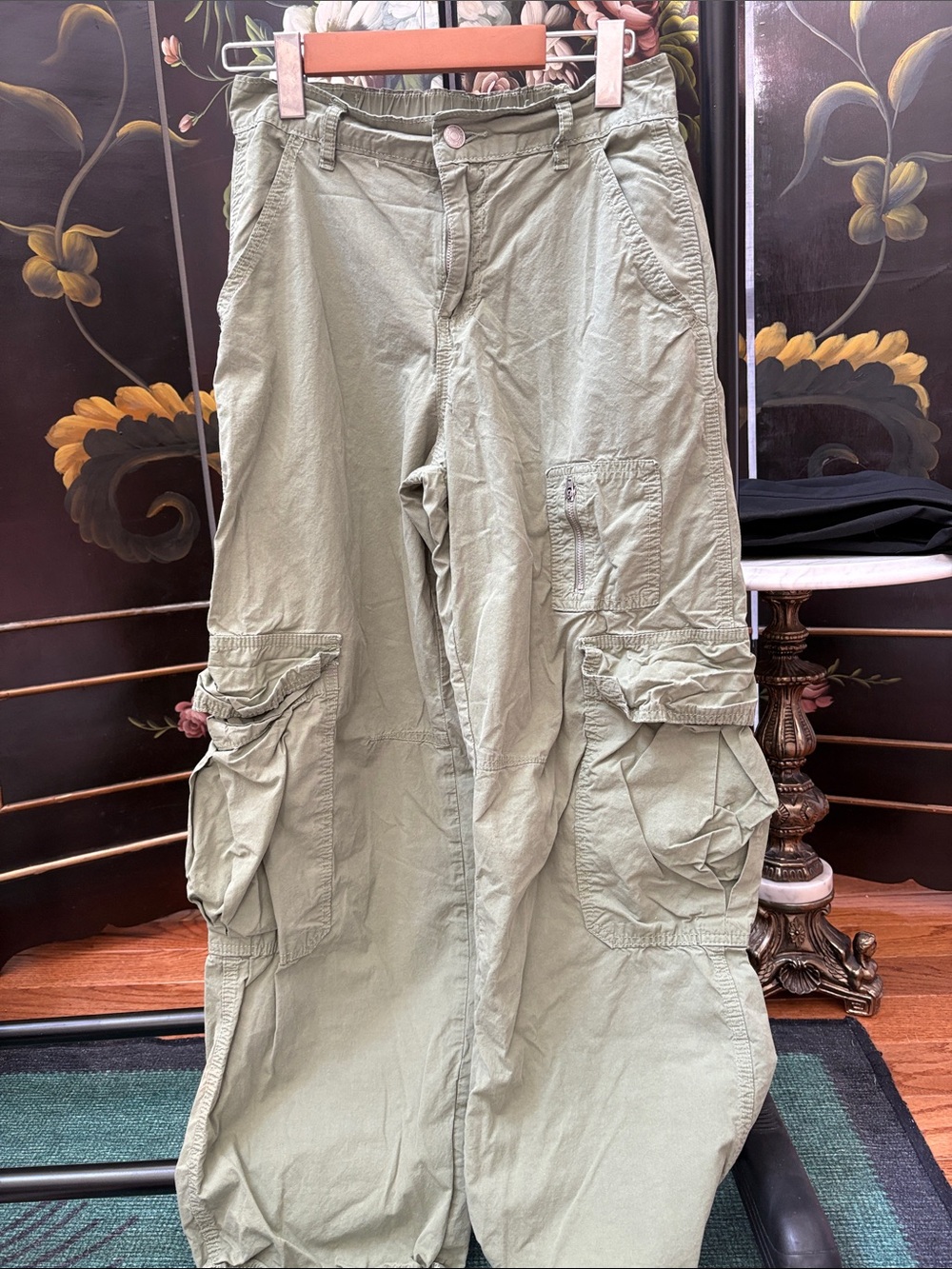 Forever 21 Olive Green Wide Leg Cargo Pants